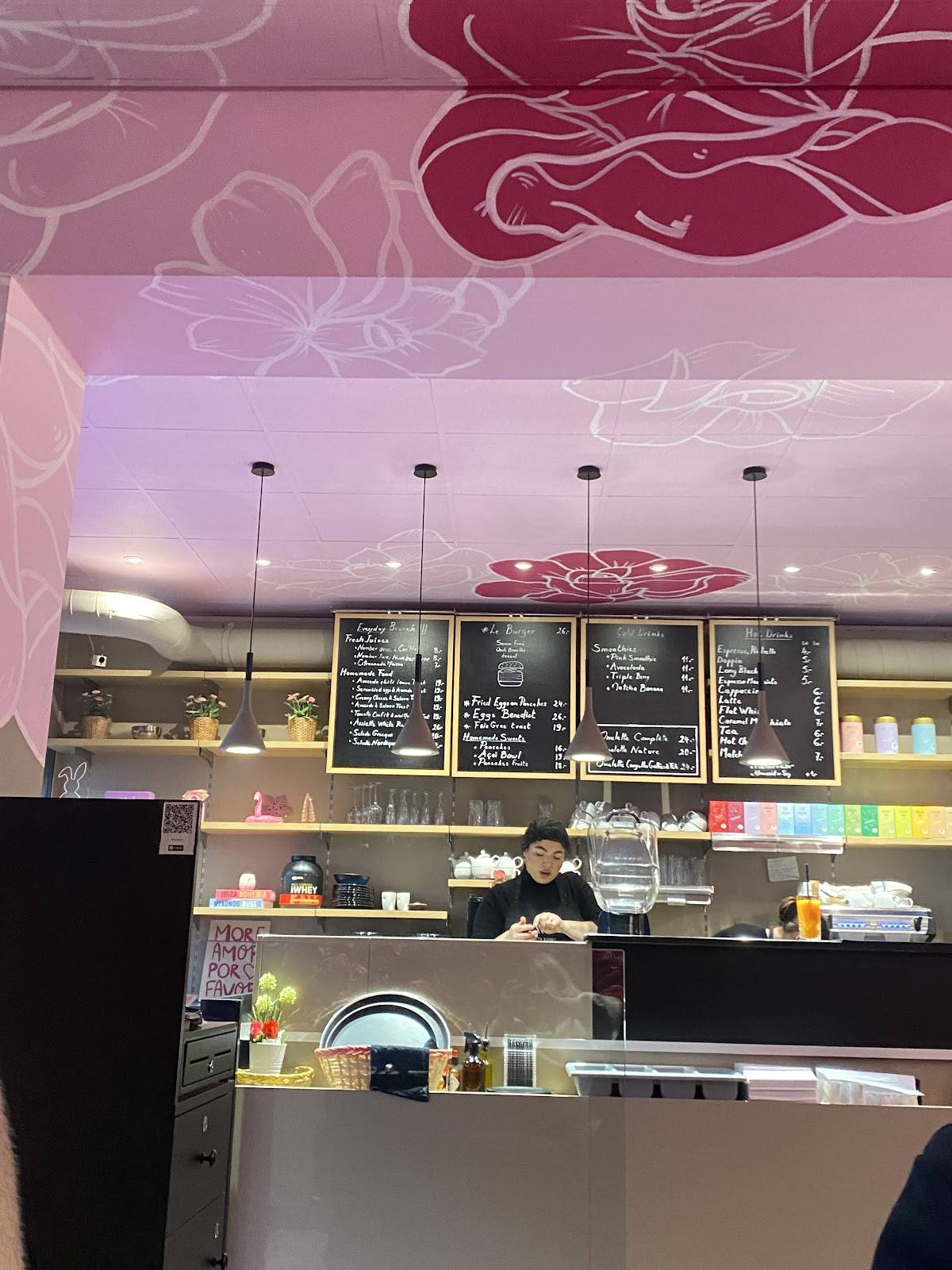 White Rabbit - Brunch & Co меню
