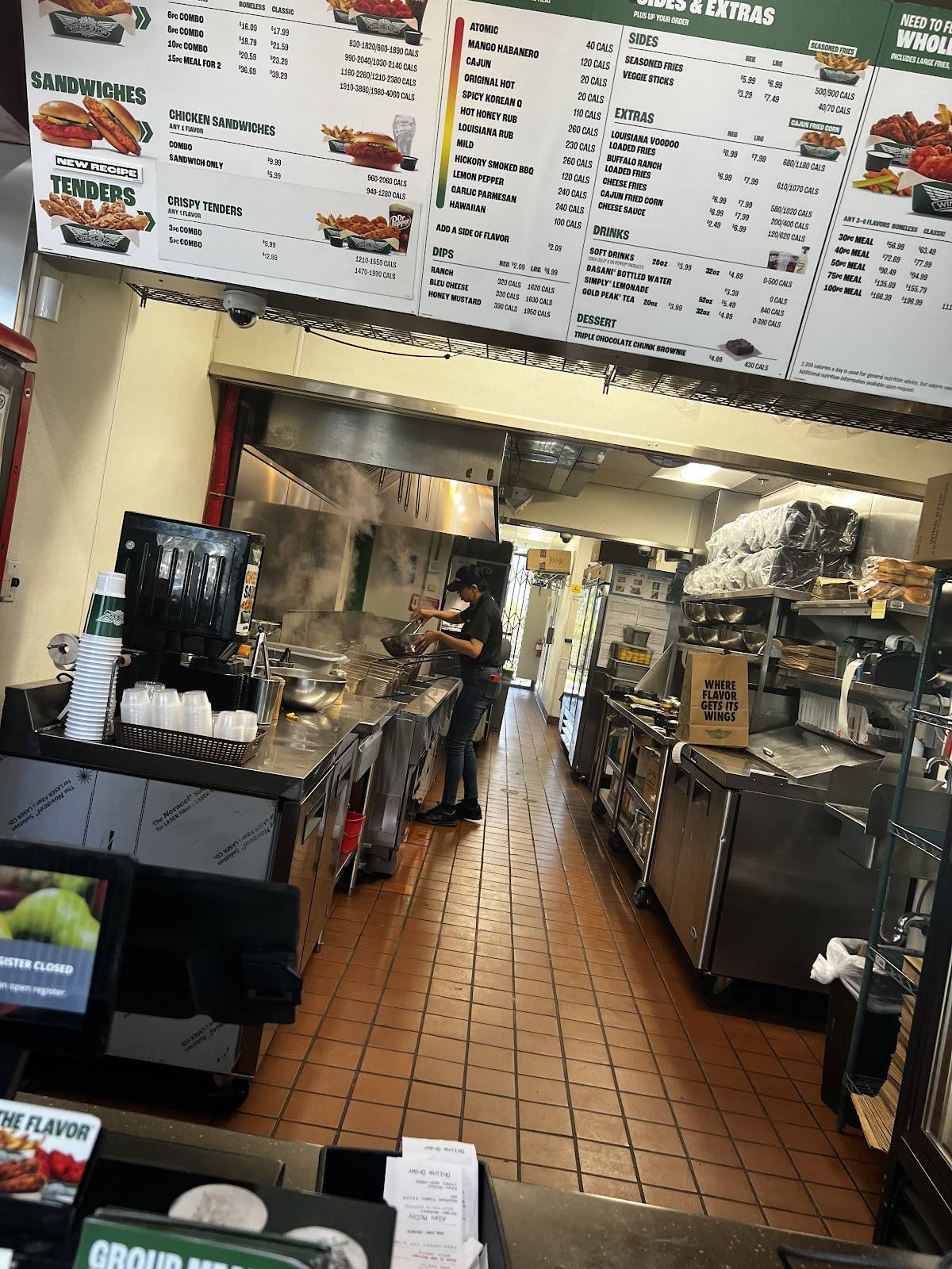 Wingstop меню