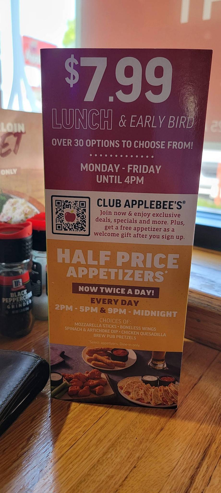 Applebee's Grill + Bar меню