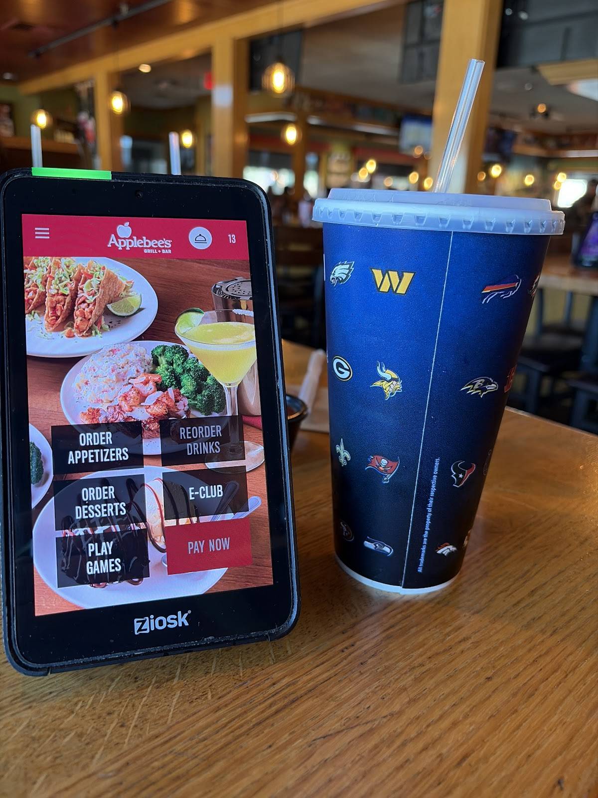 Applebee's Grill + Bar меню