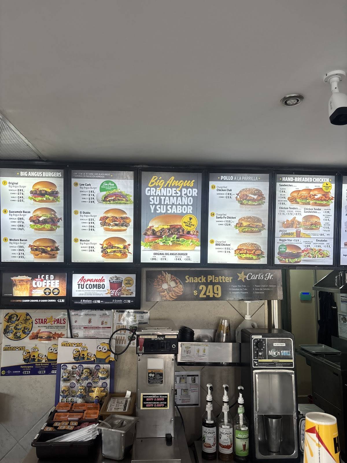Carl's Jr. меню