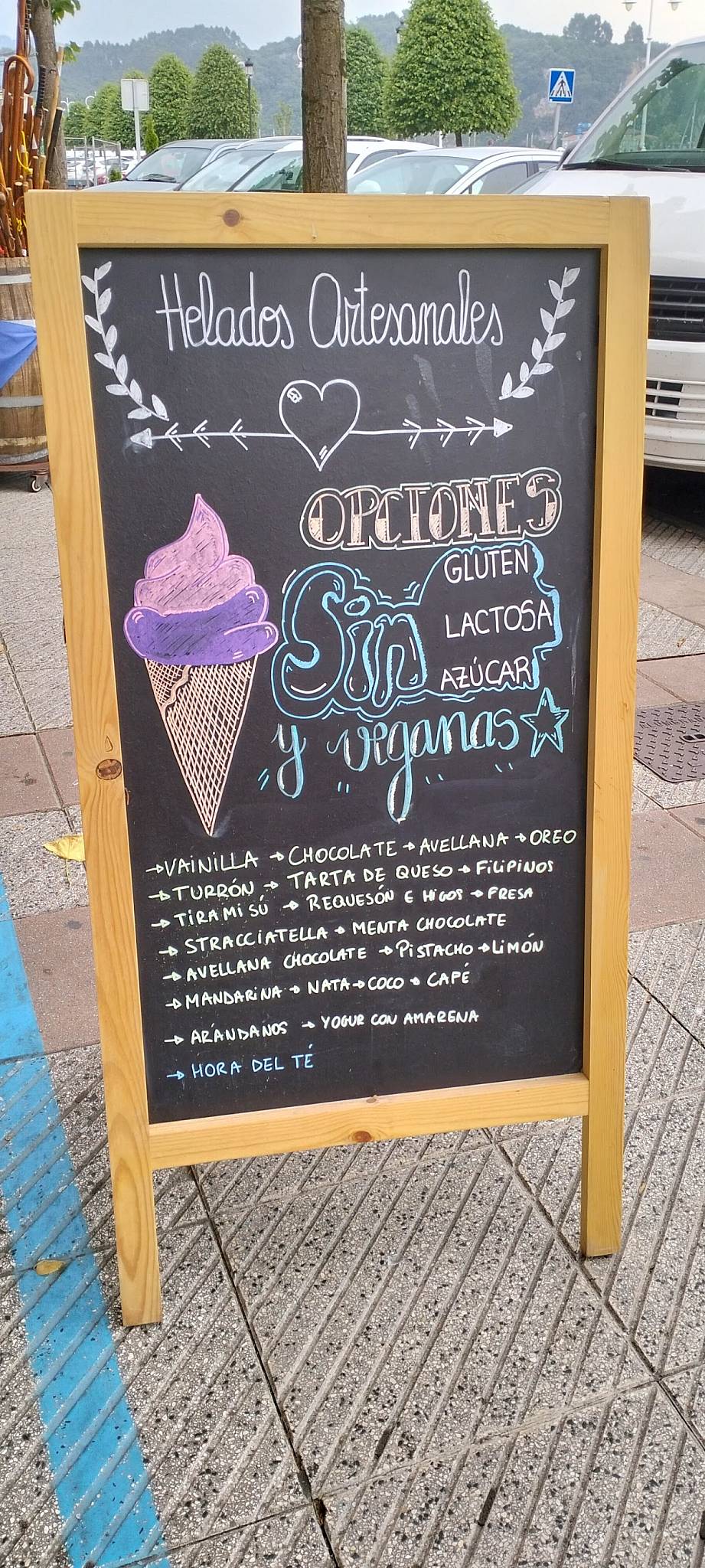 Cremela Helados y Chocolates меню