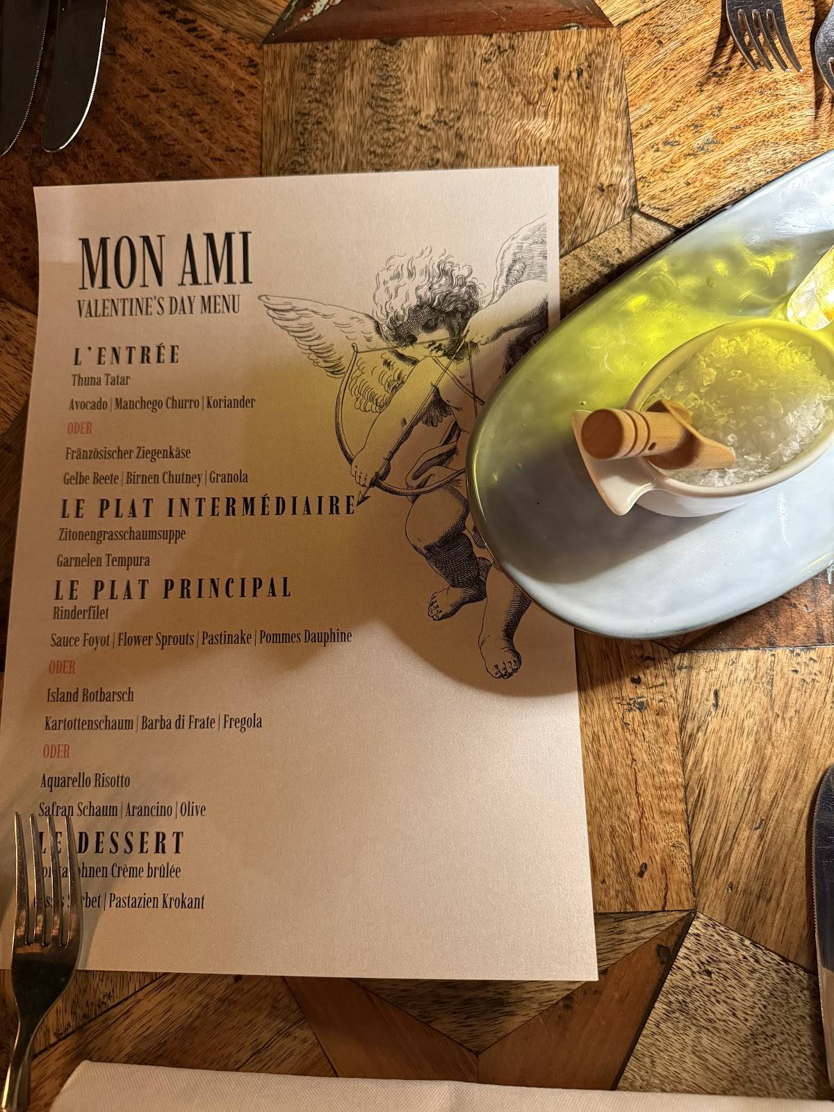 MON AMI меню