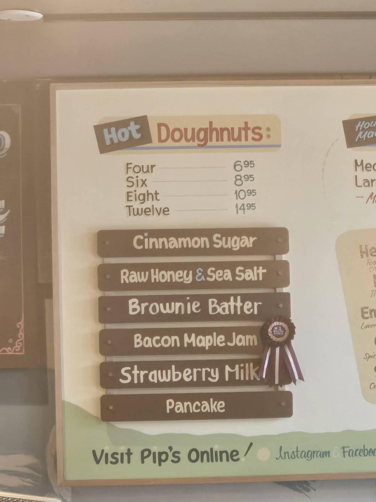 Pip's Original Doughnuts & Chai меню