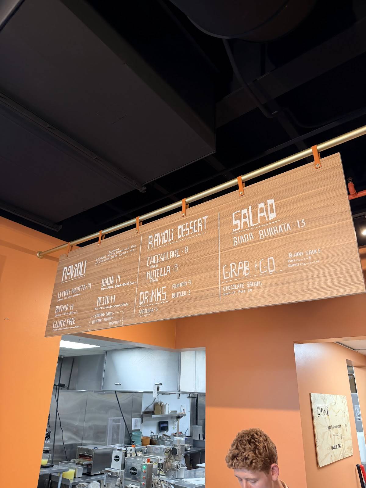 Biada Ravioli Kitchen меню