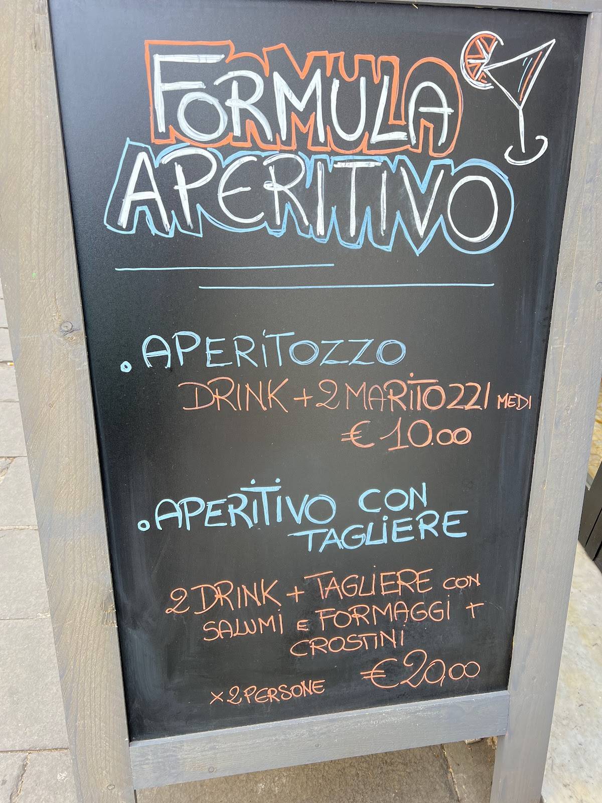 Tozzo Strit Fud меню
