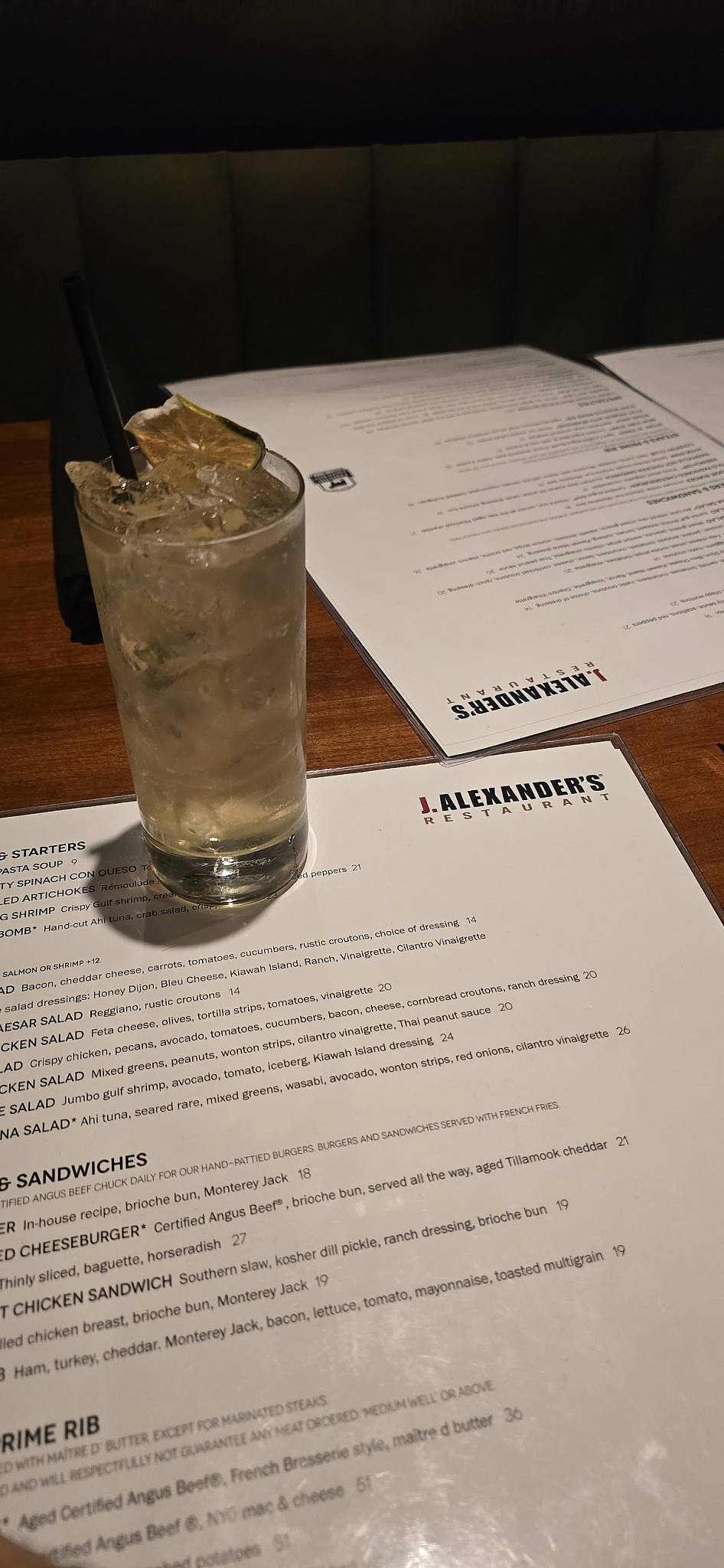 J. Alexander's Restaurant меню